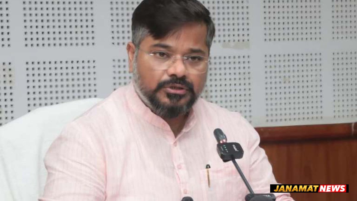 Govt offices in Tripura to remain closed on Saturdays and Sundays; office hours extended on 5 working days |