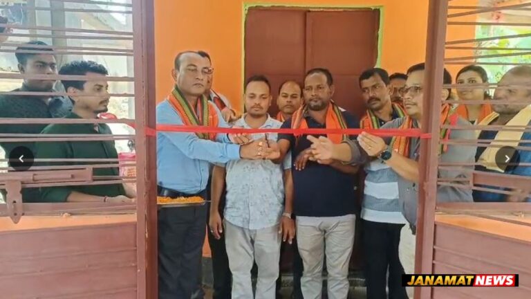 মুহুরীপুরে মাছের রেনু উৎপাদন হ্যাচারির উদ্বোধন, -