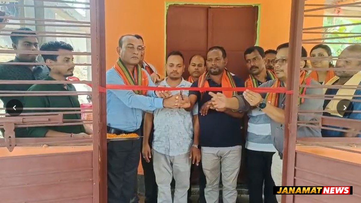 মুহুরীপুরে মাছের রেনু উৎপাদন হ্যাচারির উদ্বোধন, -