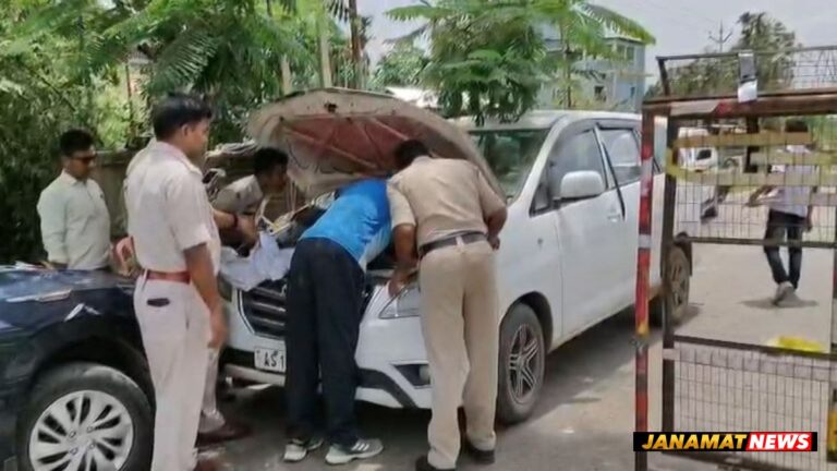 Five drug peddlers including 3 fake reporters arrested with large quantities of Ganja from Kamalpur and Udaipur |