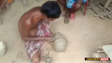 After 44 Years Of Experience, Nirmal Rudra Pal Still Struggles To Recover Idol-Making Costs. -