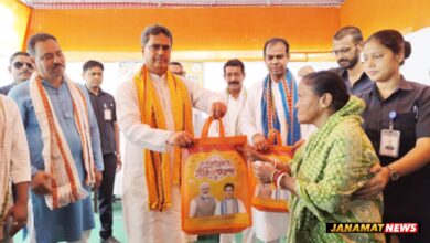 Chief Minister Dr Manik Saha participated in a clothes distribution ceremony in ward number 32 of Agartala on October 5. |