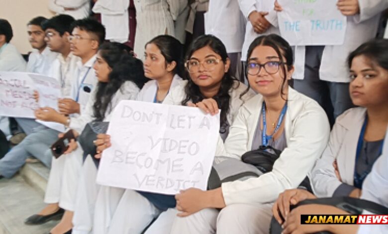 Resident doctors organised a sit in demonstration at GB hospital in Agartala on October 5 in support of their demands. |