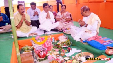 Rajya Sabha MP Rajib Bhattacharjee and Mayor of Agartala Municipal Corporation (AMC) Dipak Majumder attended the foundation stone laying ceremony for the new office building of ward number 22 on October 5. |