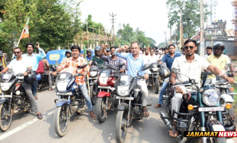 BJP Barjala Mandal leaders participate in the Viksit Bharat Yatra at Agartala on October 7. |