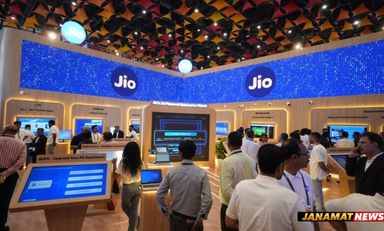 Jio Showcases India’s AI Playbook At India Mobile Congress 2026. -