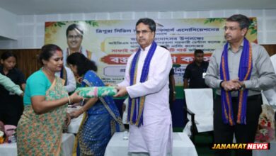 Civil Service officers play key role in welfare delivery: CM |