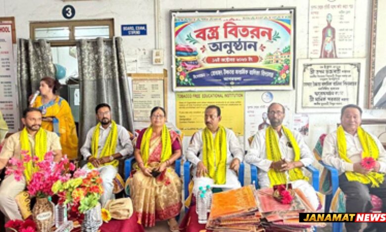 MP Rajib Bhattacharjee distributes clothes during a programme organised by Bodhjung HS Girls School in Agartala on October 12. |