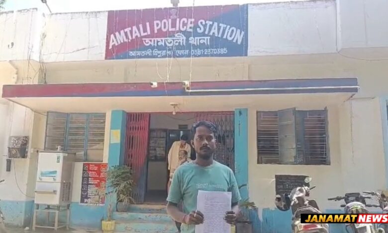 Driver assaulted, Rs 11,000 looted over Durga Puja subscription in Sekherkote |