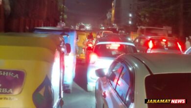 Festive rush peaks on Maha Panchami, massive traffic jams mar Durga Puja spirit in Agartala |